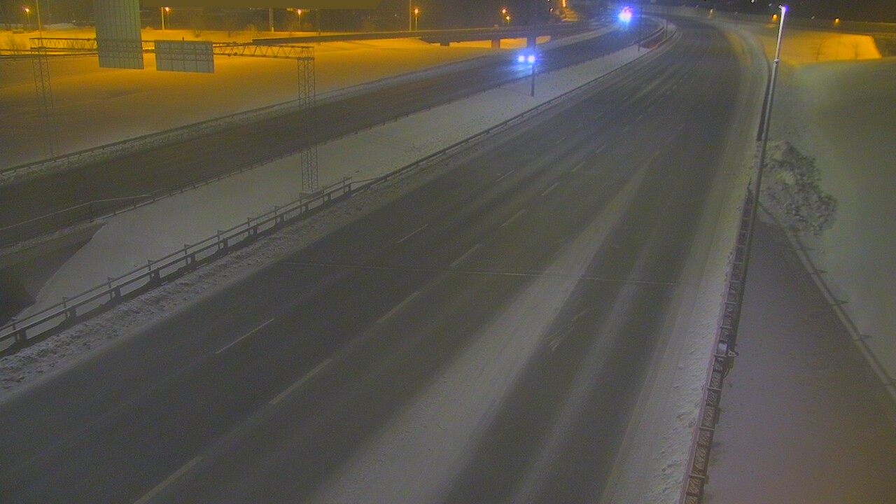 Weather Camera Image Väg 50 Vanda Tusbyleden, Vantaa, Uusimaa