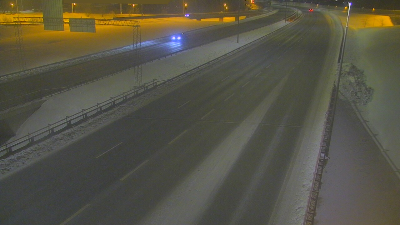 Weather Camera Image Väg 50 Vanda Tusbyleden, Vantaa, Uusimaa