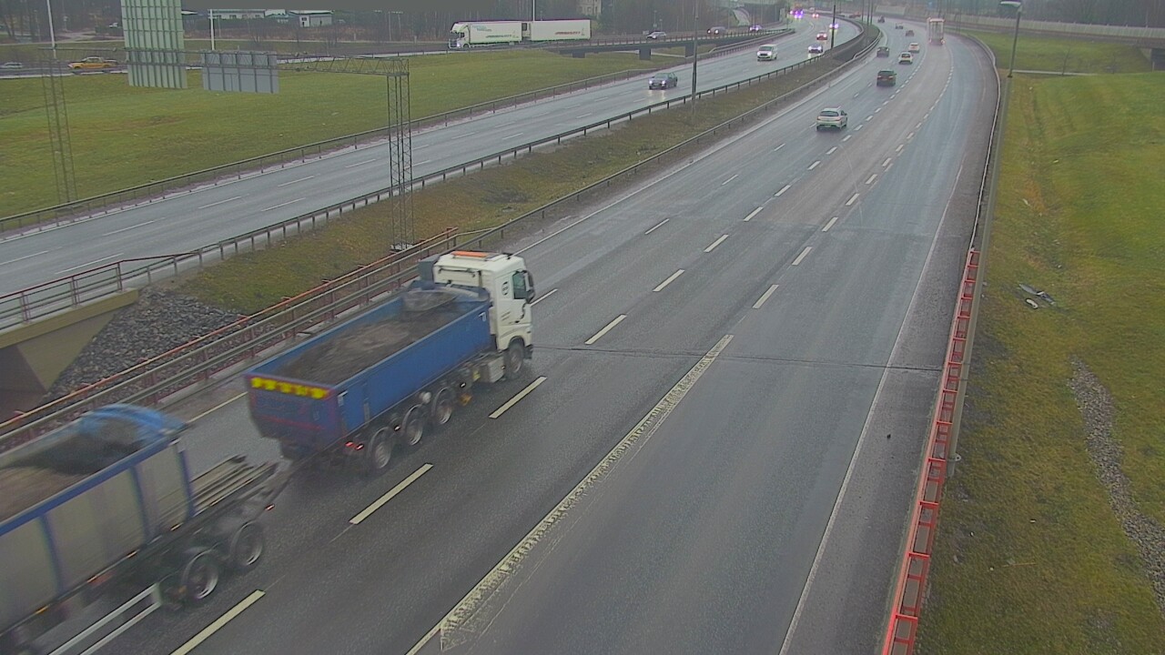 Weather Camera Image Väg 50 Vanda Tusbyleden, Vantaa, Uusimaa