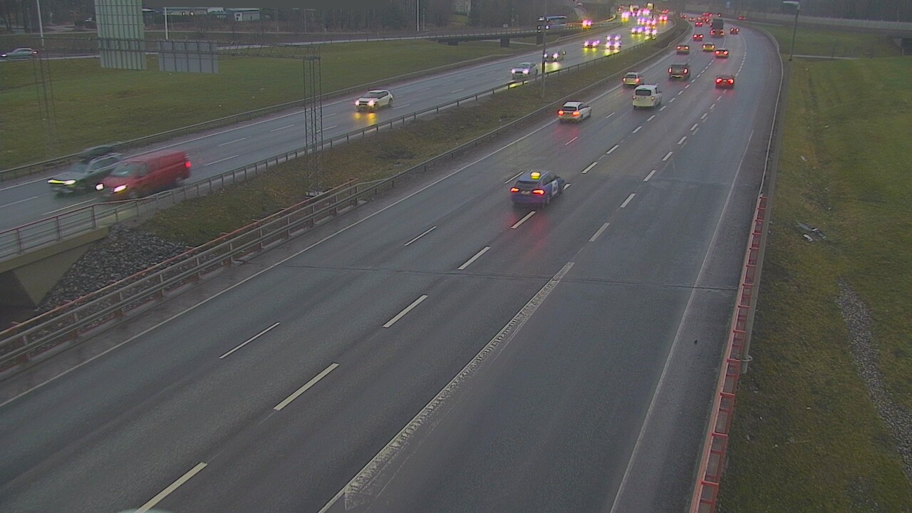 Weather Camera Image Väg 50 Vanda Tusbyleden, Vantaa, Uusimaa