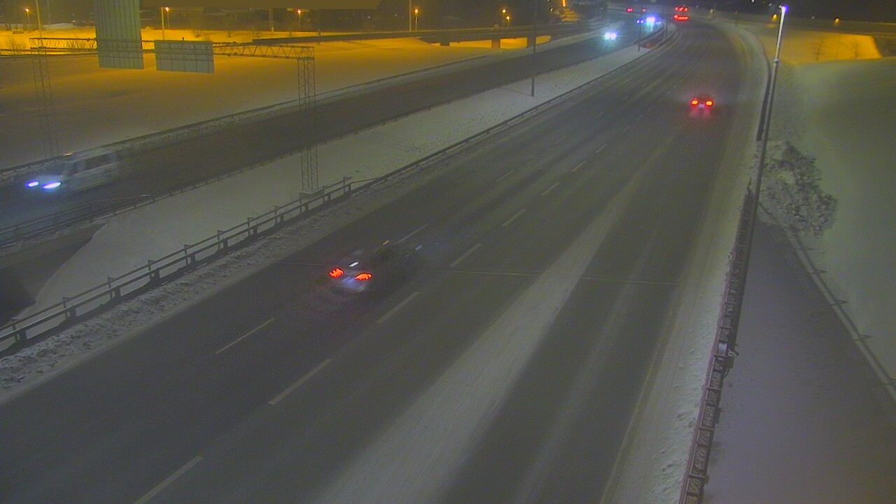 Weather Camera Image Väg 50 Vanda Tusbyleden, Vantaa, Uusimaa