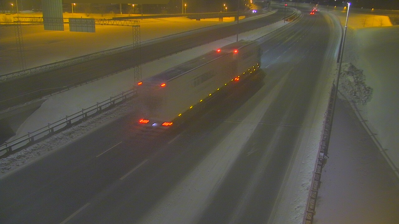 Weather Camera Image Väg 50 Vanda Tusbyleden, Vantaa, Uusimaa