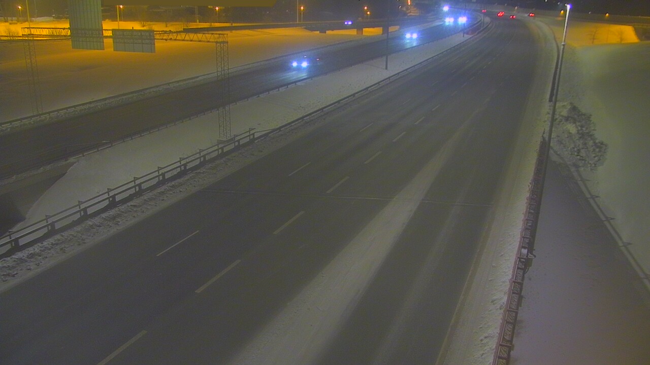 Weather Camera Image Väg 50 Vanda Tusbyleden, Vantaa, Uusimaa