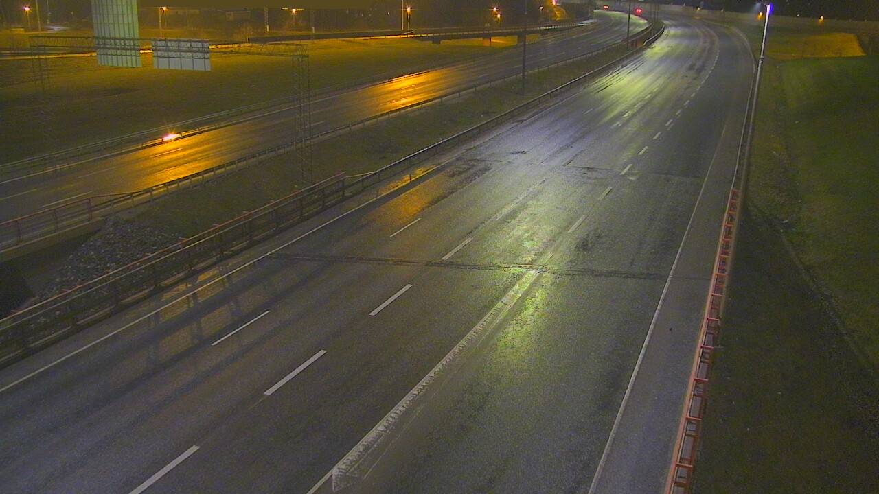 Weather Camera Image Väg 50 Vanda Tusbyleden, Vantaa, Uusimaa
