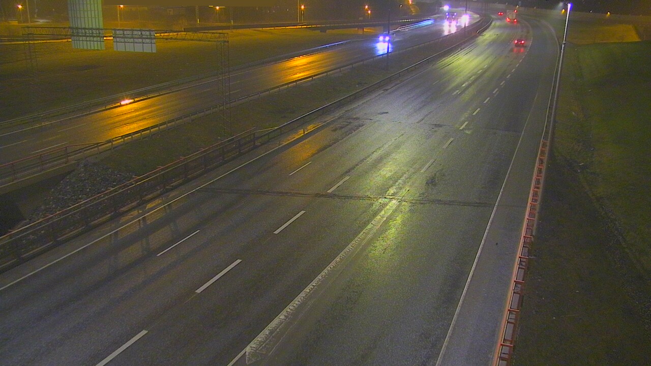 Weather Camera Image Väg 50 Vanda Tusbyleden, Vantaa, Uusimaa