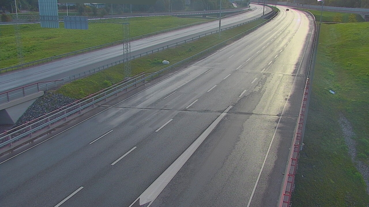 Weather Camera Image Road 50 Vantaa Tuusulanväylä, Vantaa, Uusimaa