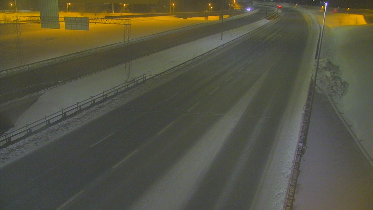 Weather Camera Image Väg 50 Vanda Tusbyleden, Vantaa, Uusimaa