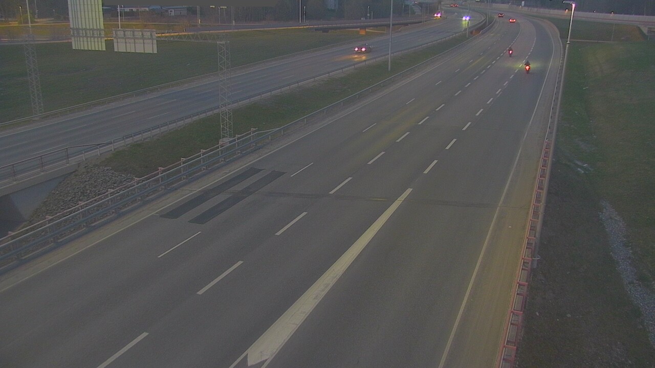 Weather Camera Image Road 50 Vantaa Tuusulanväylä, Vantaa, Uusimaa