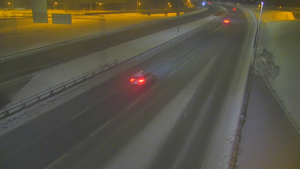 Weather Camera Image Väg 50 Vanda Tusbyleden, Vantaa, Uusimaa