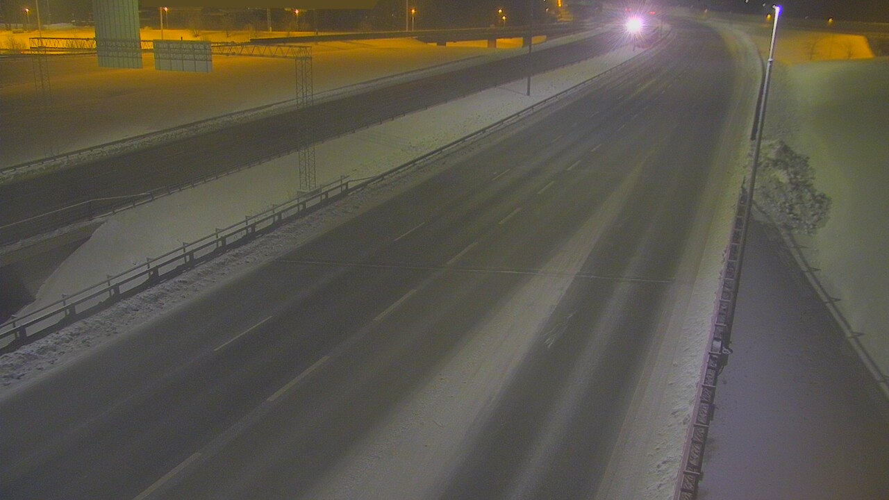 Weather Camera Image Väg 50 Vanda Tusbyleden, Vantaa, Uusimaa