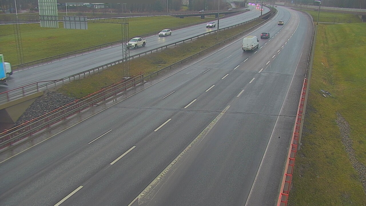 Weather Camera Image Väg 50 Vanda Tusbyleden, Vantaa, Uusimaa