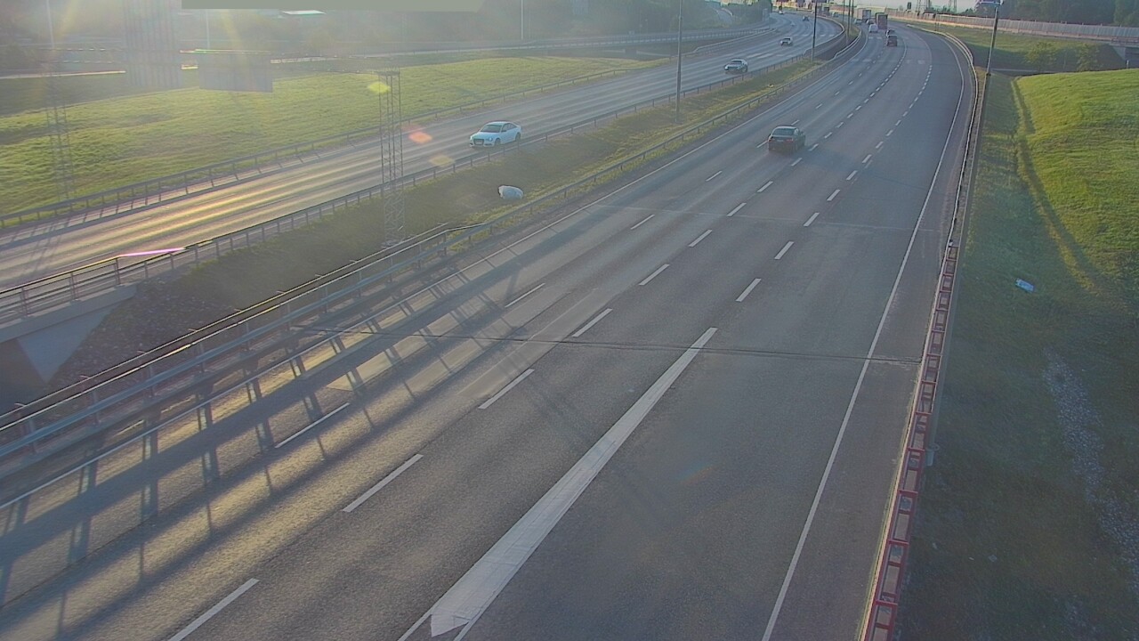 Weather Camera Image Road 50 Vantaa Tuusulanväylä, Vantaa, Uusimaa