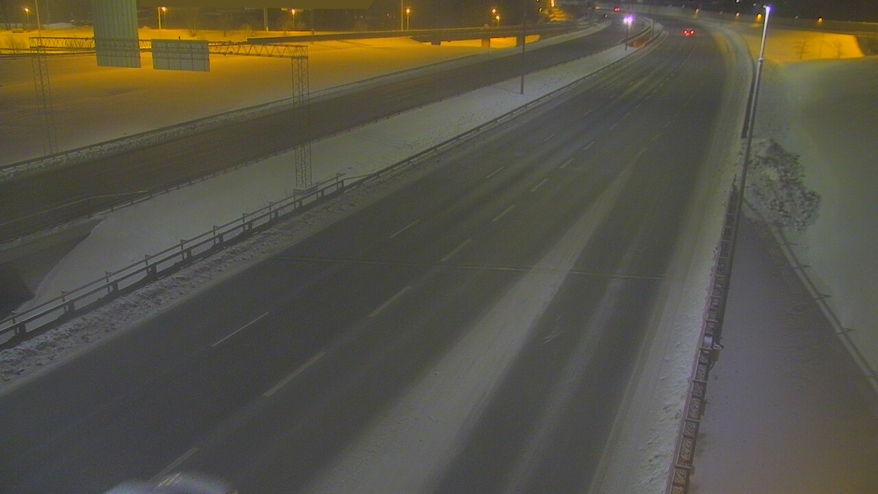 Weather Camera Image Väg 50 Vanda Tusbyleden, Vantaa, Uusimaa