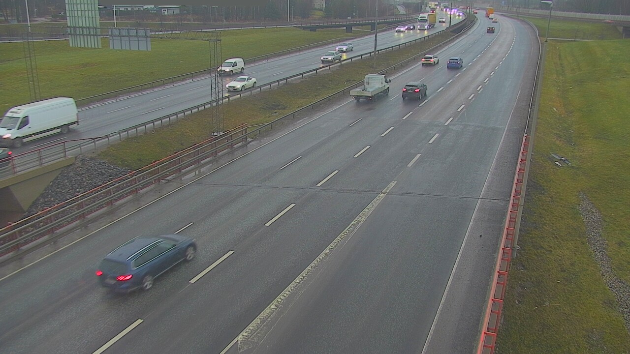 Weather Camera Image Väg 50 Vanda Tusbyleden, Vantaa, Uusimaa