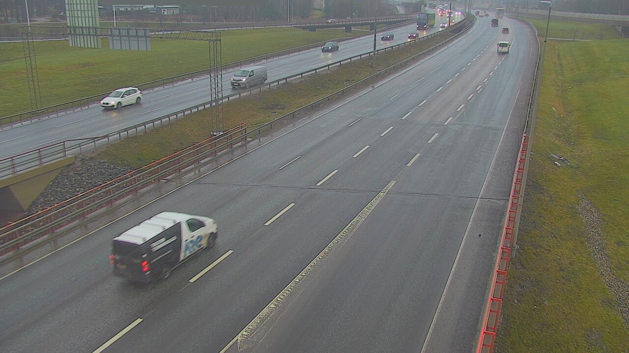 Weather Camera Image Väg 50 Vanda Tusbyleden, Vantaa, Uusimaa