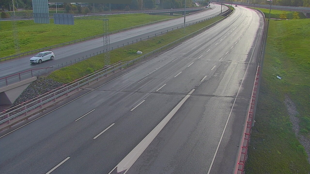 Weather Camera Image Road 50 Vantaa Tuusulanväylä, Vantaa, Uusimaa