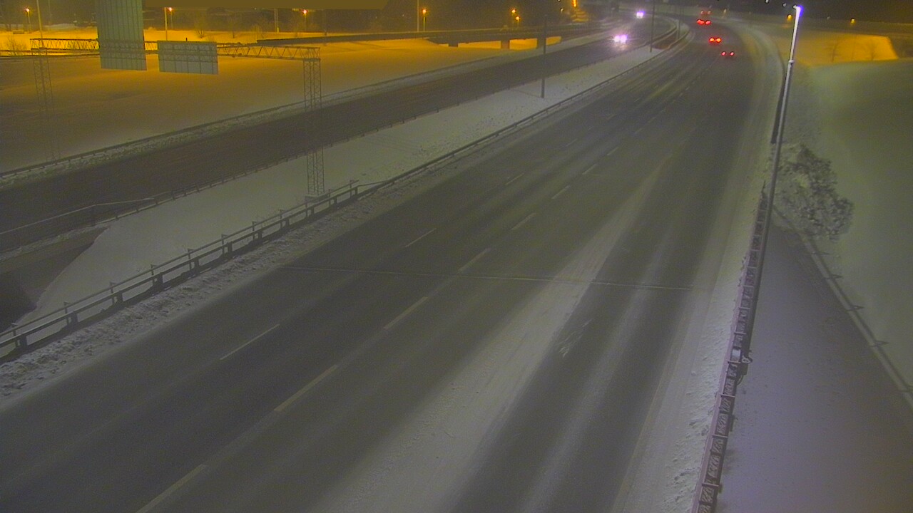 Weather Camera Image Väg 50 Vanda Tusbyleden, Vantaa, Uusimaa