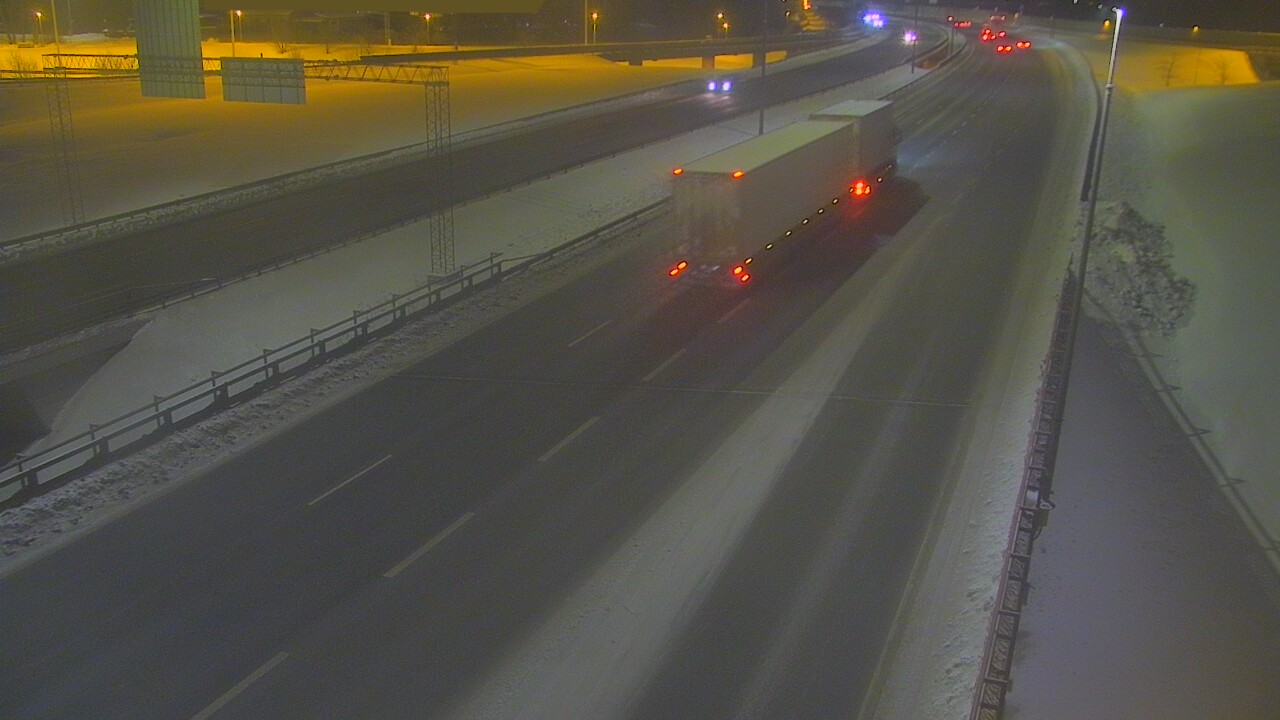 Weather Camera Image Väg 50 Vanda Tusbyleden, Vantaa, Uusimaa