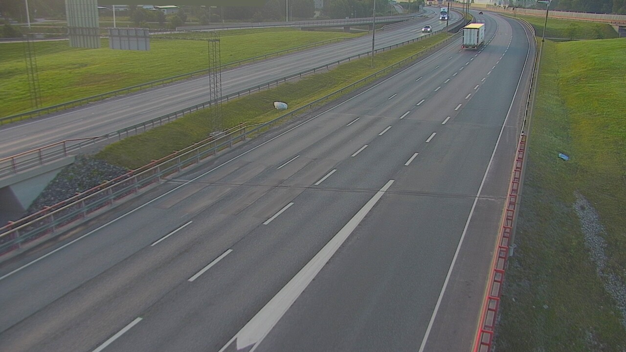 Weather Camera Image Road 50 Vantaa Tuusulanväylä, Vantaa, Uusimaa