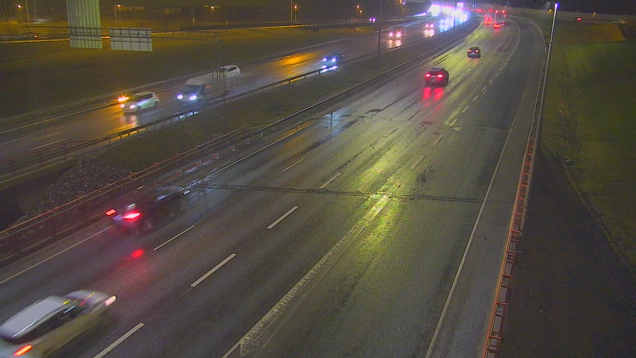 Weather Camera Image Väg 50 Vanda Tusbyleden, Vantaa, Uusimaa