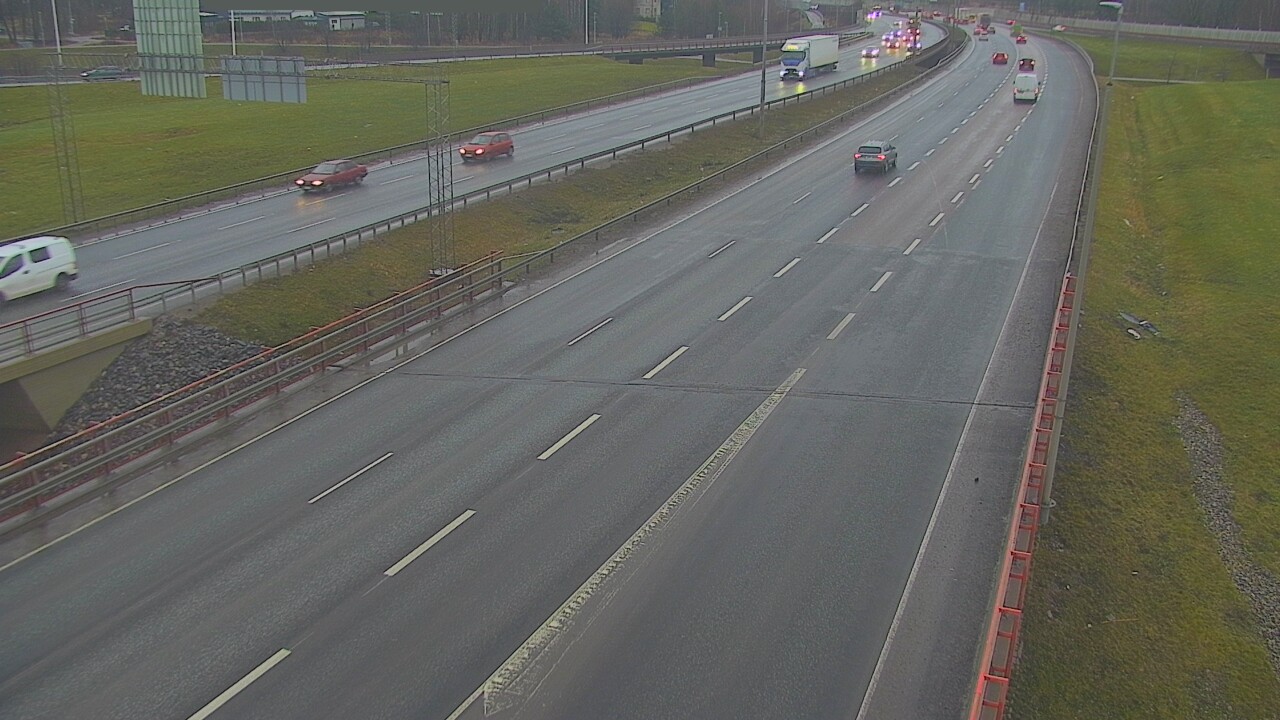 Weather Camera Image Väg 50 Vanda Tusbyleden, Vantaa, Uusimaa