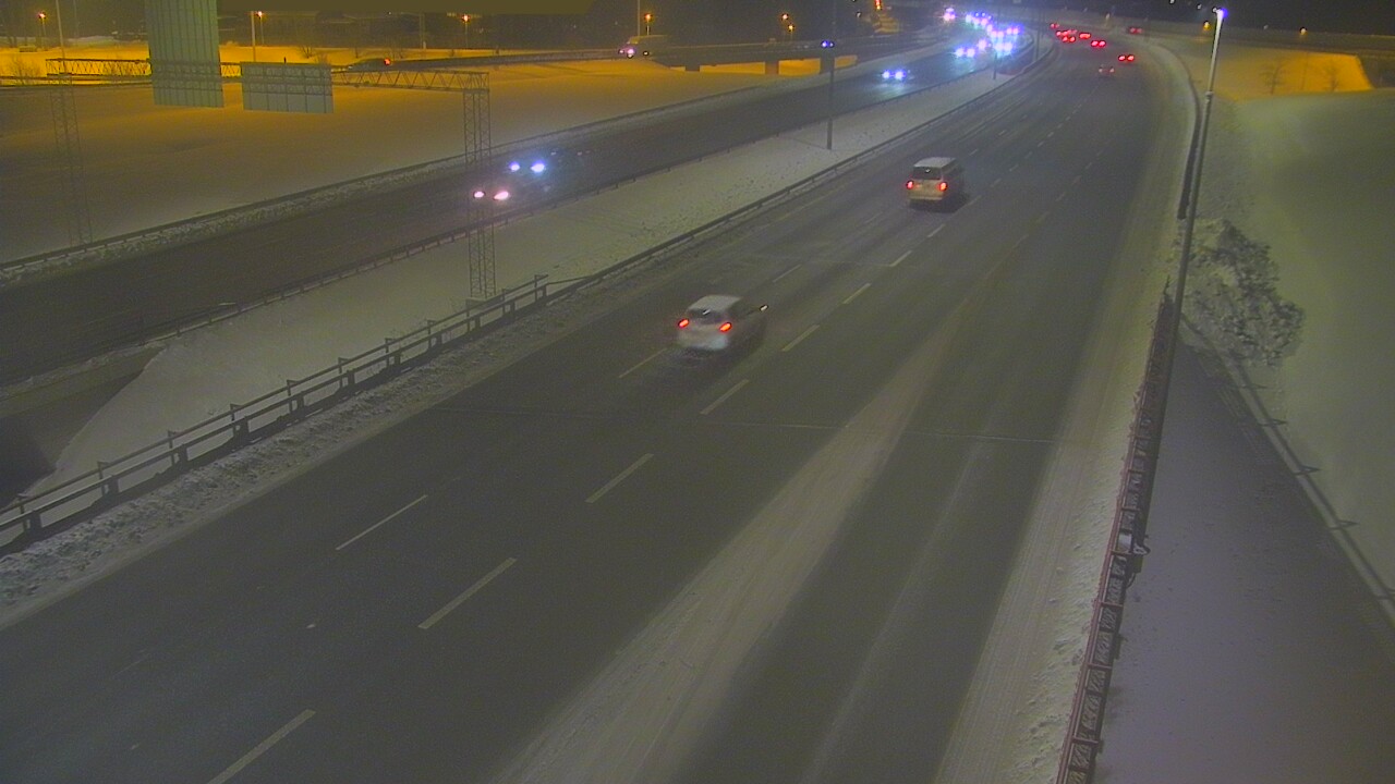 Weather Camera Image Väg 50 Vanda Tusbyleden, Vantaa, Uusimaa