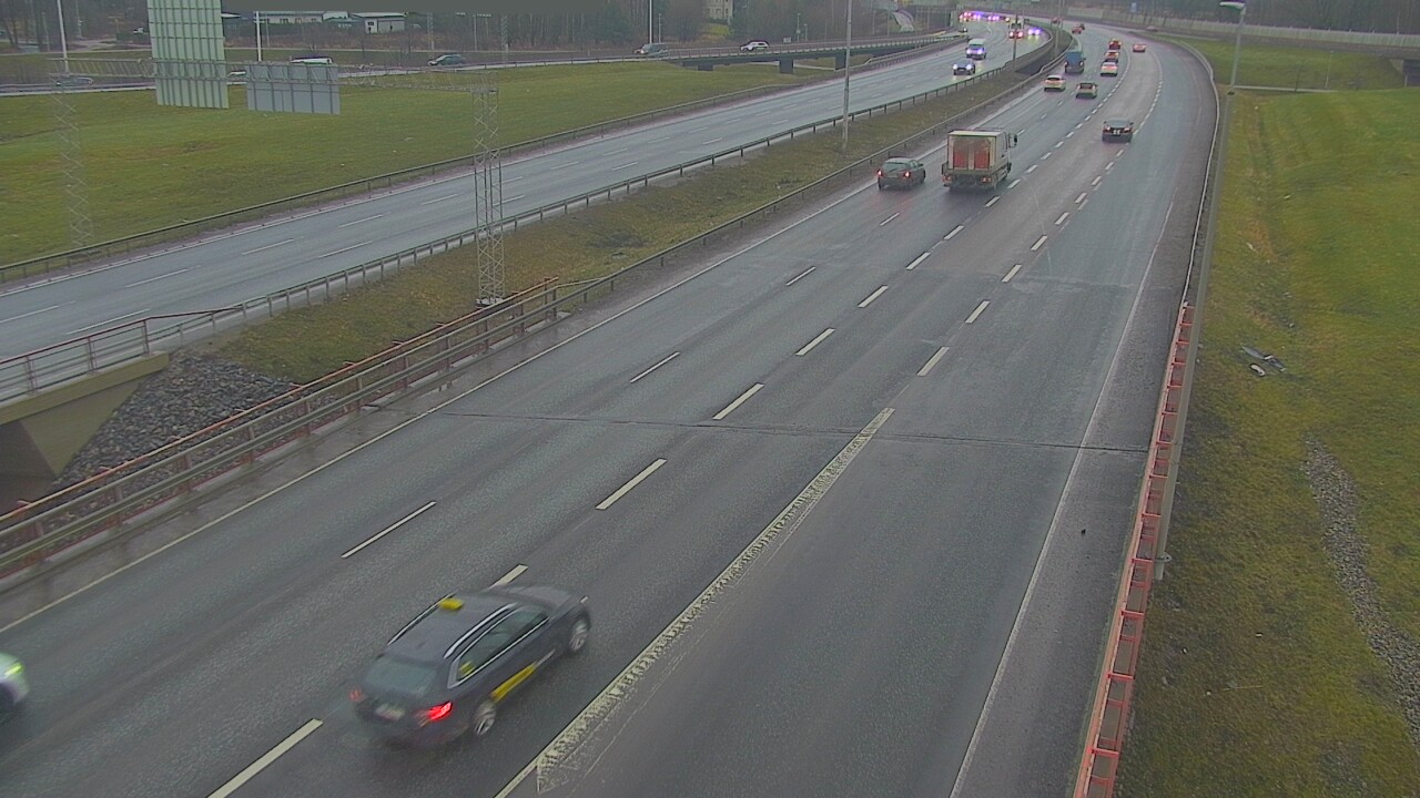 Weather Camera Image Väg 50 Vanda Tusbyleden, Vantaa, Uusimaa