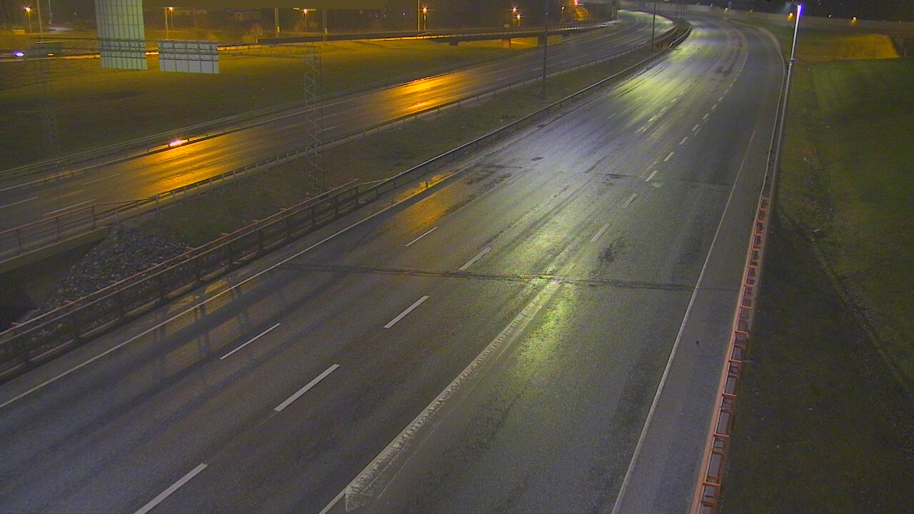 Weather Camera Image Väg 50 Vanda Tusbyleden, Vantaa, Uusimaa