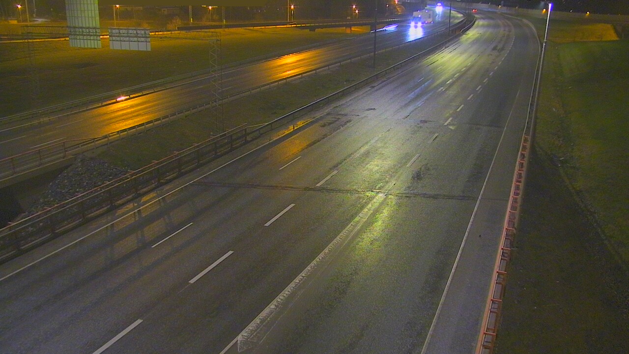 Weather Camera Image Väg 50 Vanda Tusbyleden, Vantaa, Uusimaa