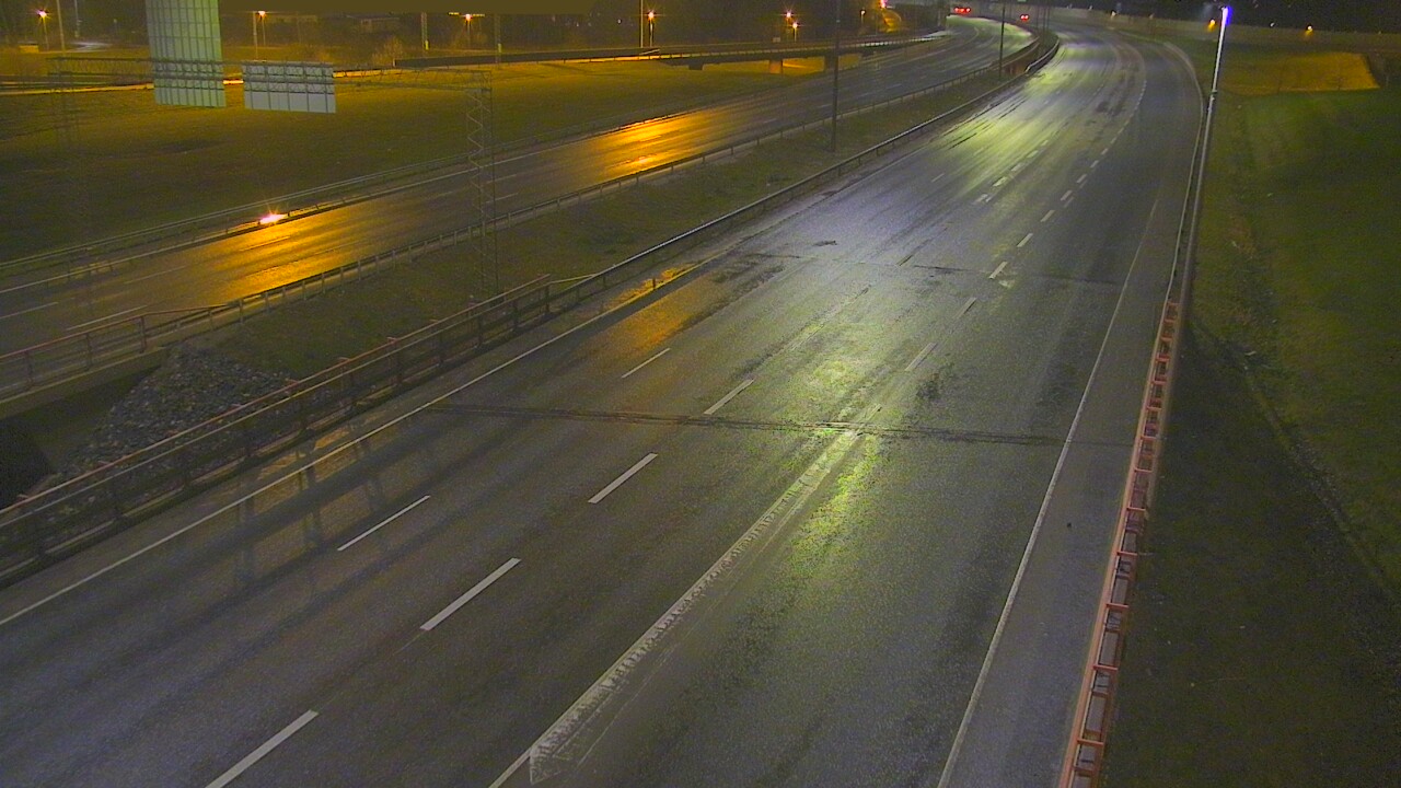 Weather Camera Image Väg 50 Vanda Tusbyleden, Vantaa, Uusimaa