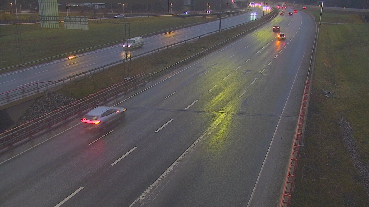 Weather Camera Image Väg 50 Vanda Tusbyleden, Vantaa, Uusimaa