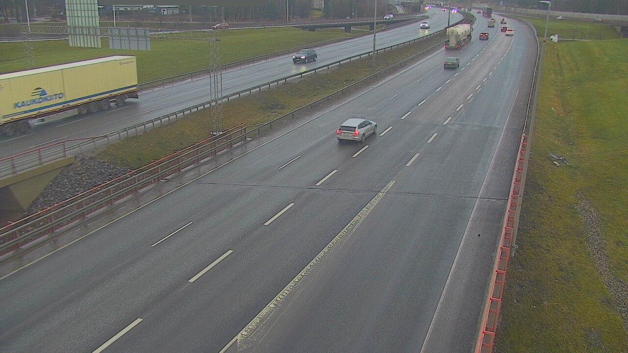 Weather Camera Image Väg 50 Vanda Tusbyleden, Vantaa, Uusimaa