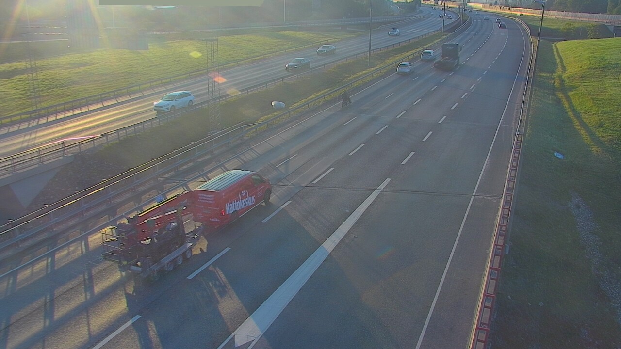 Weather Camera Image Road 50 Vantaa Tuusulanväylä, Vantaa, Uusimaa