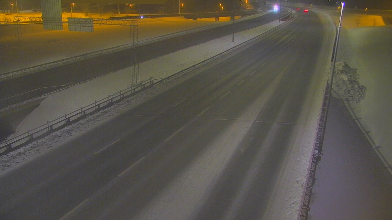 Weather Camera Image Väg 50 Vanda Tusbyleden, Vantaa, Uusimaa