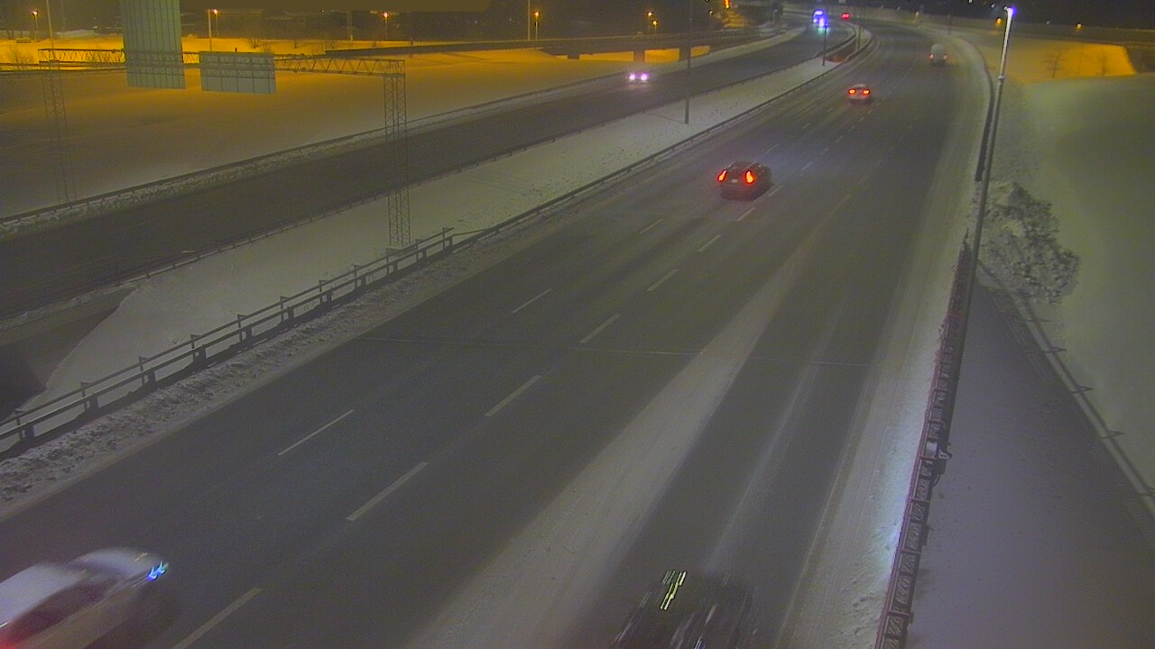 Weather Camera Image Väg 50 Vanda Tusbyleden, Vantaa, Uusimaa