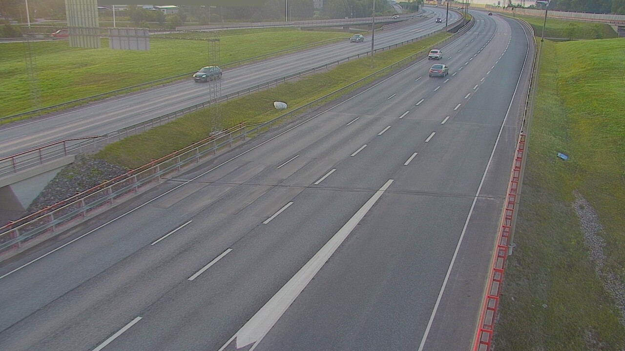 Weather Camera Image Road 50 Vantaa Tuusulanväylä, Vantaa, Uusimaa