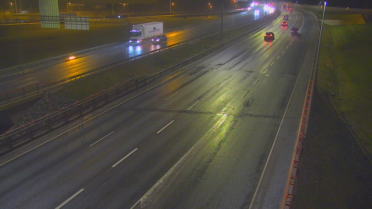 Weather Camera Image Väg 50 Vanda Tusbyleden, Vantaa, Uusimaa