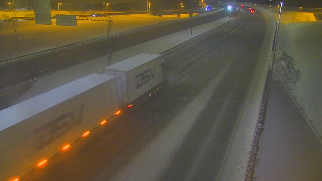 Weather Camera Image Väg 50 Vanda Tusbyleden, Vantaa, Uusimaa