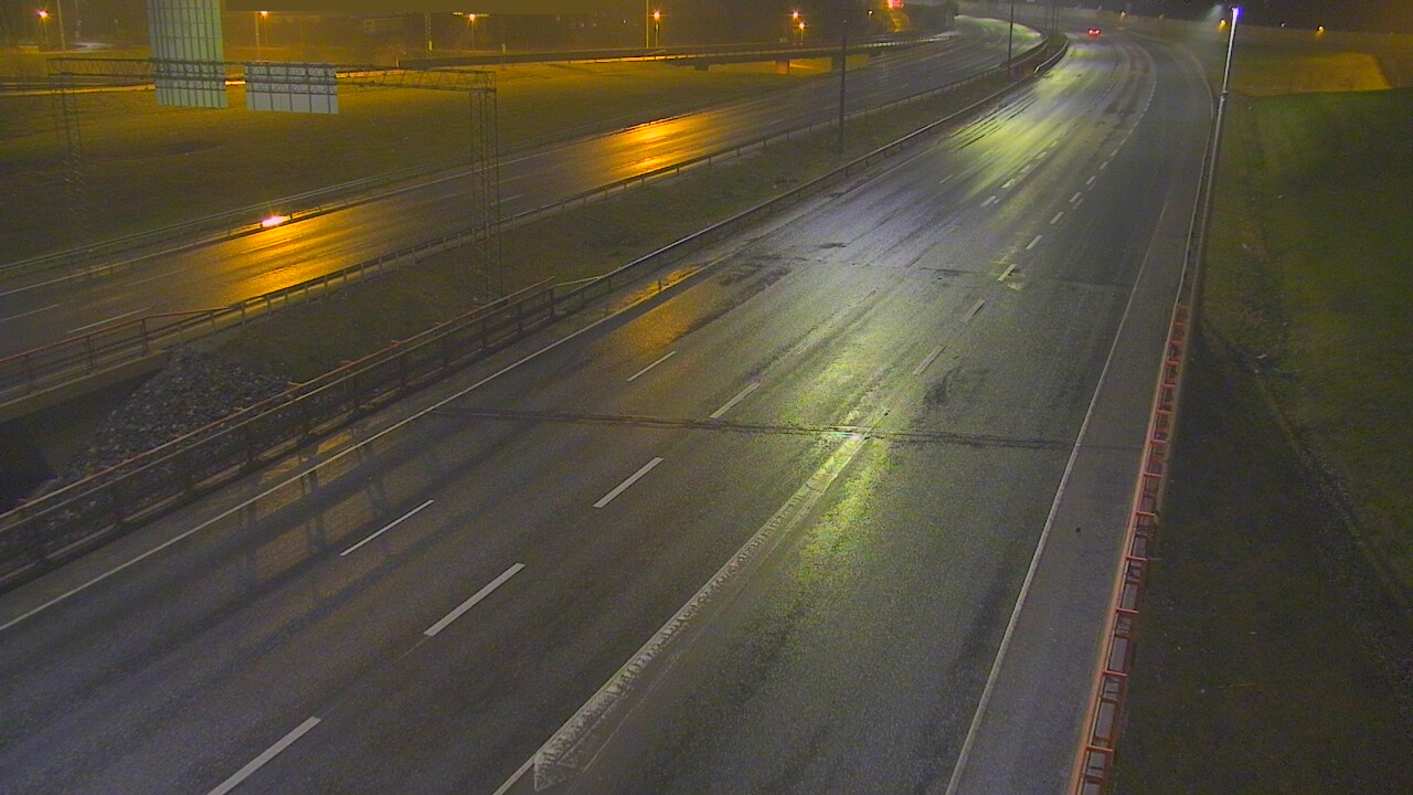 Weather Camera Image Väg 50 Vanda Tusbyleden, Vantaa, Uusimaa