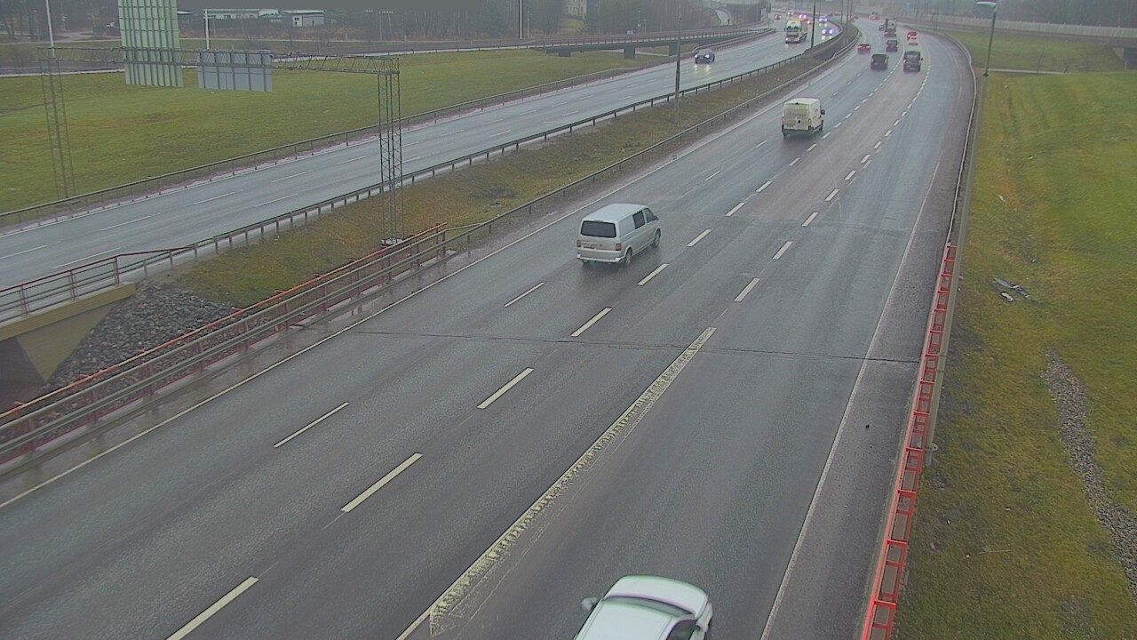 Weather Camera Image Väg 50 Vanda Tusbyleden, Vantaa, Uusimaa