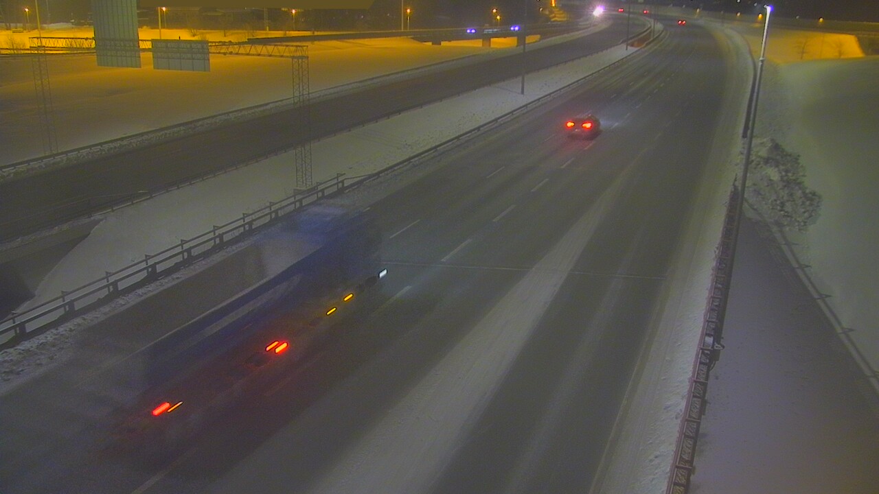 Weather Camera Image Väg 50 Vanda Tusbyleden, Vantaa, Uusimaa