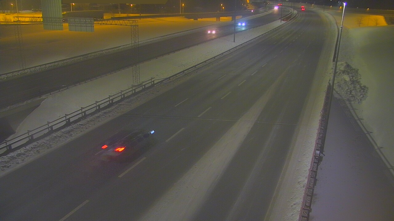 Weather Camera Image Väg 50 Vanda Tusbyleden, Vantaa, Uusimaa