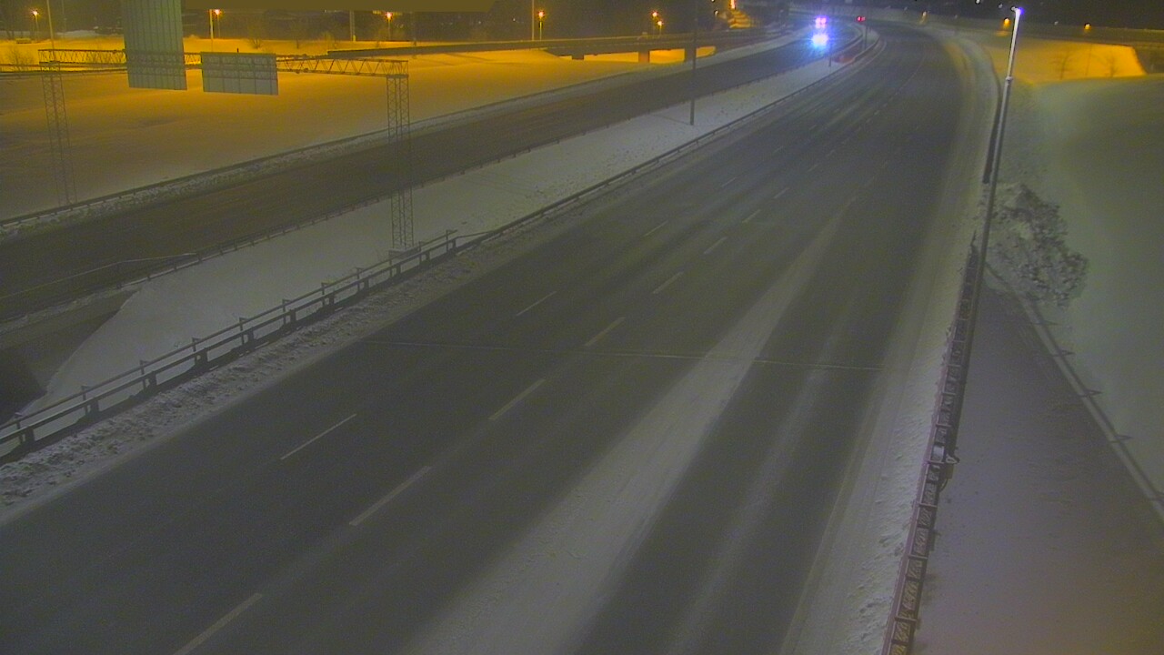 Weather Camera Image Väg 50 Vanda Tusbyleden, Vantaa, Uusimaa