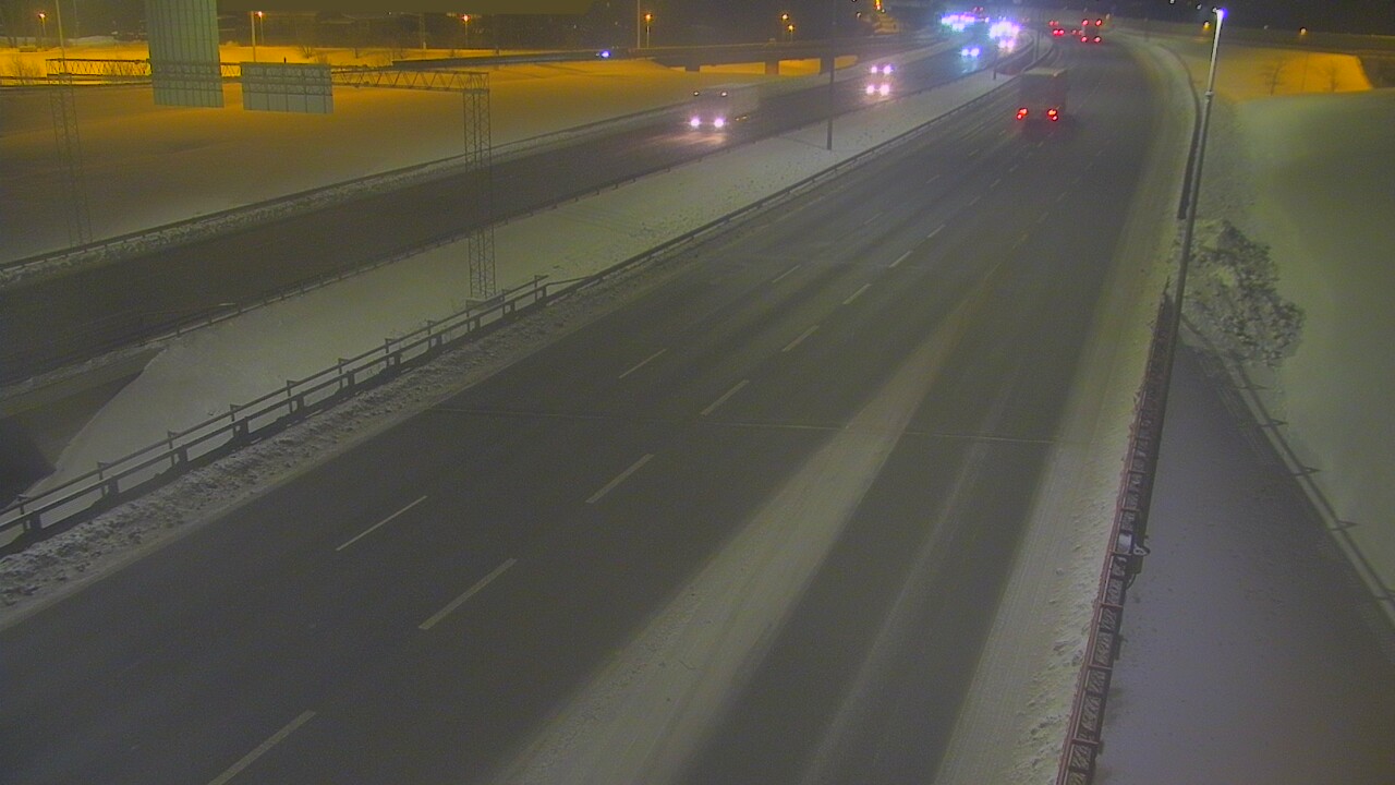 Weather Camera Image Väg 50 Vanda Tusbyleden, Vantaa, Uusimaa