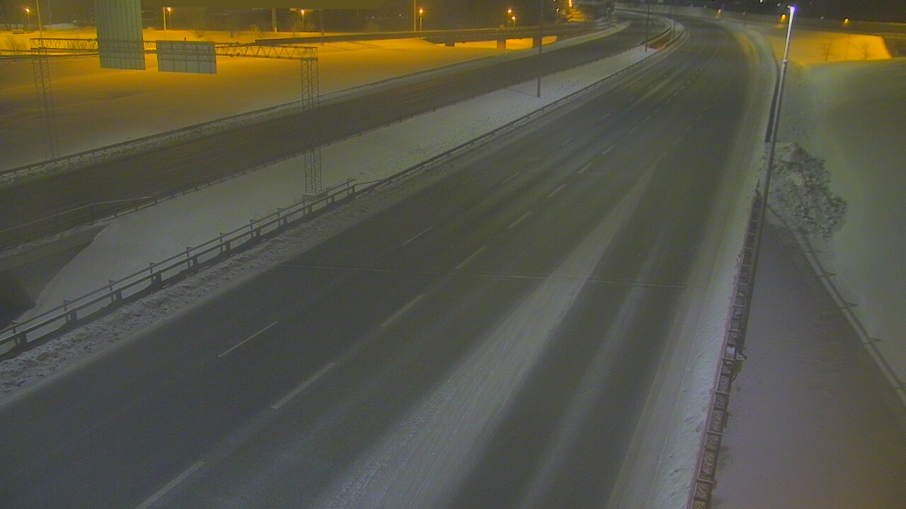 Weather Camera Image Väg 50 Vanda Tusbyleden, Vantaa, Uusimaa