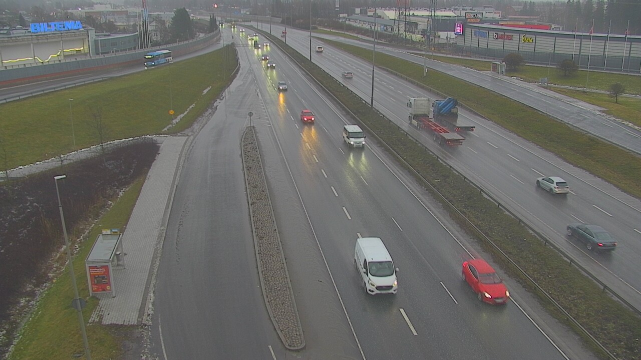 Weather Camera Image Väg 50 Vanda Skomakarböle, Vantaa, Uusimaa