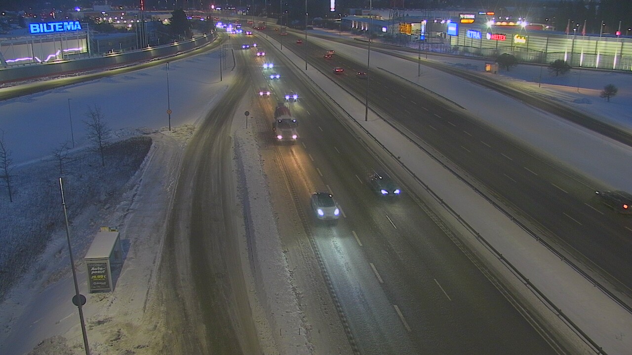 Weather Camera Image Road 50 Vantaa Suutarila, Vantaa, Uusimaa