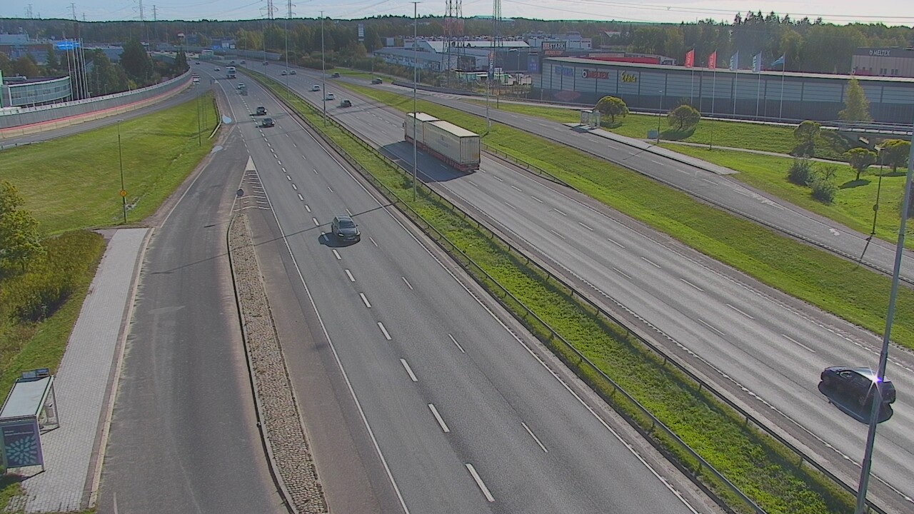 Weather Camera Image Road 50 Vantaa Suutarila, Vantaa, Uusimaa