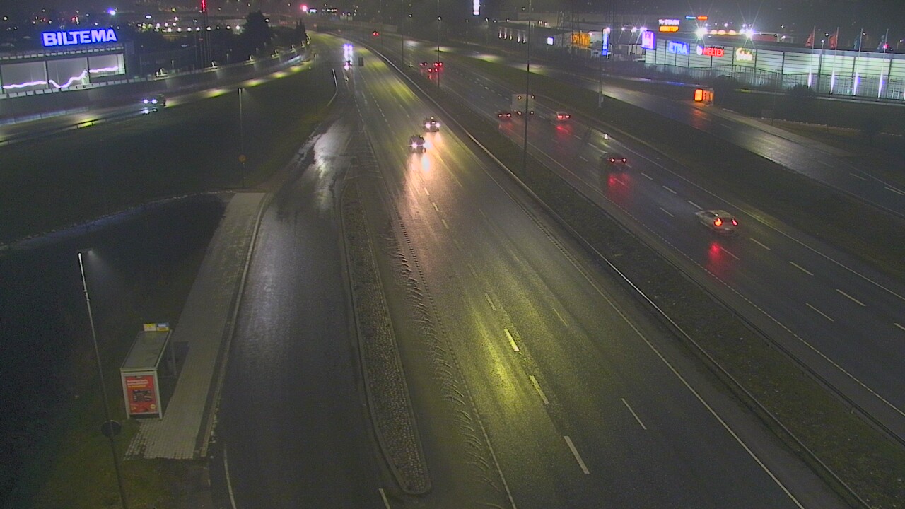 Weather Camera Image Väg 50 Vanda Skomakarböle, Vantaa, Uusimaa