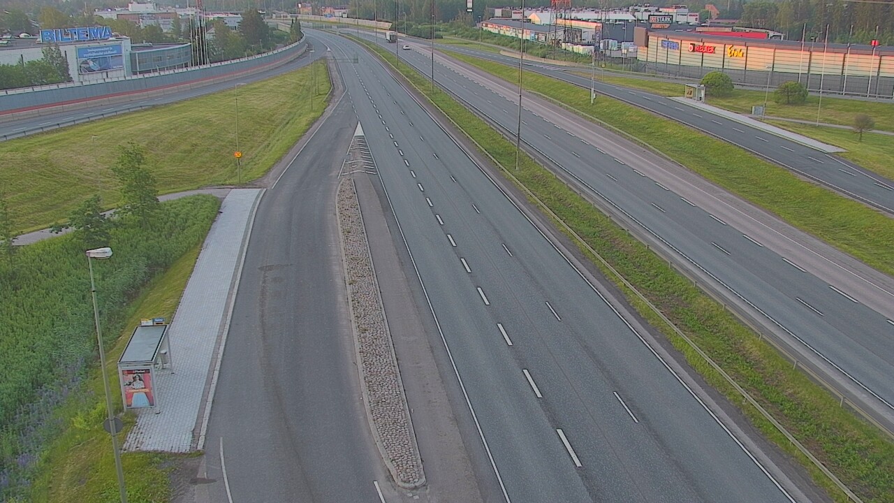 Weather Camera Image Road 50 Vantaa Suutarila, Vantaa, Uusimaa